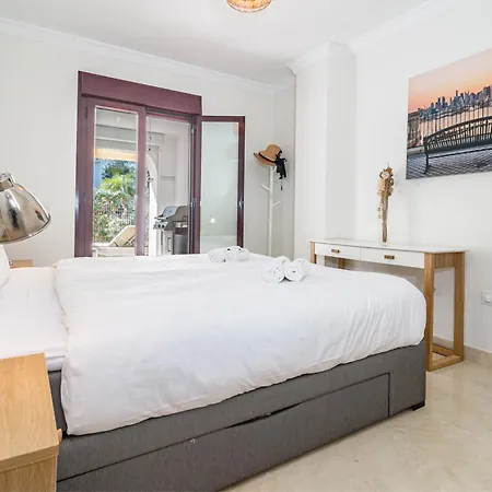 Noray Ingemar Bajo A *